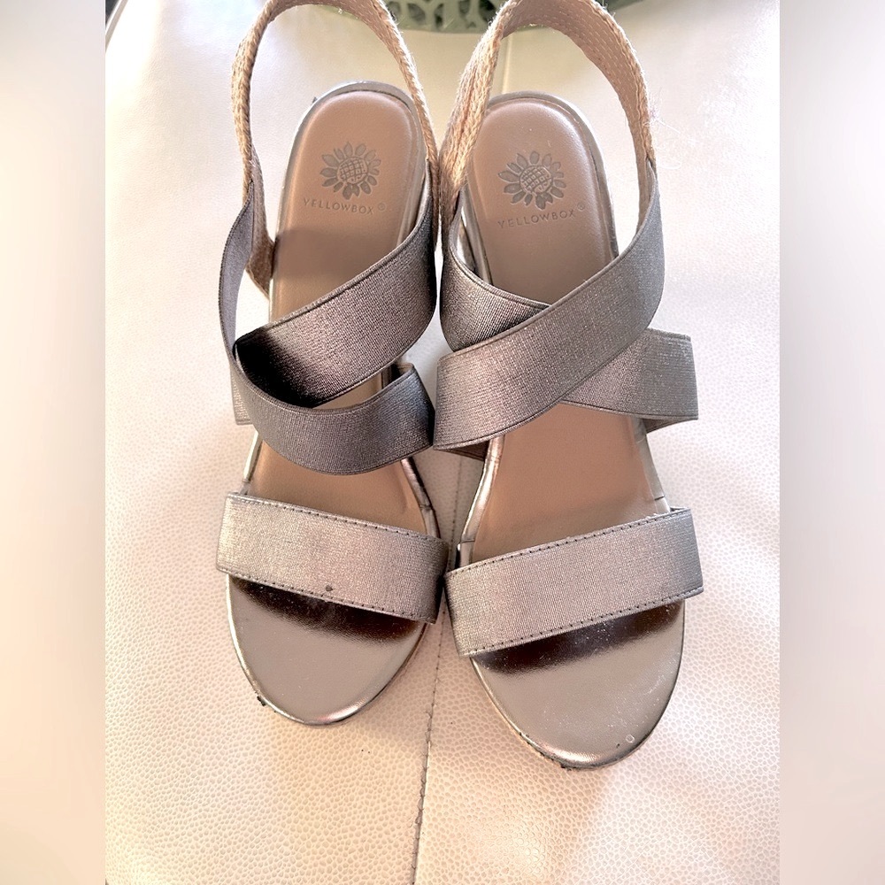 Yellow Box Women's Metallic Espadrille Wedges 8.5 Tan Strappy Stacked Casual